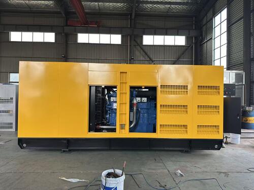 Blog perusahaan terbaru tentang Ketidakstabilan Pasokan Listrik Mengancam Pabrik di Indonesia — Genset Diesel yang Andal Memastikan Operasi Berkelanjutan
