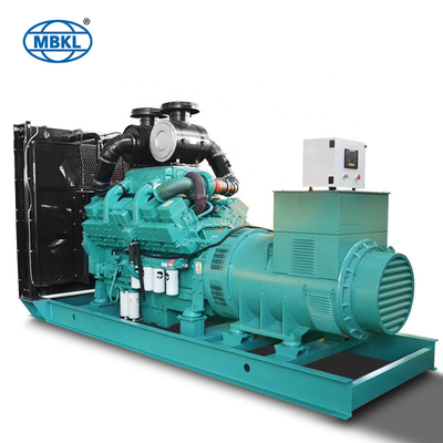 Pembangkit Listrik Tenaga Diesel Perkins Kedap Suara 1000KVA 800KW untuk Lokasi Konstruksi