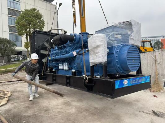 Harga yang bagus Merek Custom Tersedia pada Generator Yuchai 2000KVA 1600KW Unit Industri untuk Distributor on line