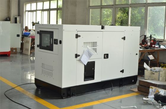 50/60HZ Soundproof  Diesel Generator Set untuk pengisian di pabrik tipe Silent